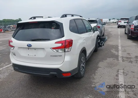 2023 Subaru Forester Premium из США, поврежденный, VIN JF2SKAEC1PH518028